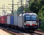 MRCE X4E-870 oder 193 870-3 mit Kisten-Zug festgehalten in HH-Harburg. 06.08.2014