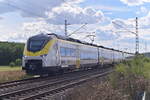 Der Mirep 0463 215 ist hier F�hrungsfahrzeug eine RE8 nach W�rzburg Hbf am 17.9.2026 ist er mir bei Hohenstadt vors Objektiv geraten. 
