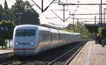 Der ICE 2214 kam aber wegen Problemen am Zug diesmal als ICE2 in Form von 808 008-7, 806 641-7, 806 311-7, 806 011-3, 807 005-4, 805 008-0, 805 308-4 und 402 008-7 Alle REV/BRGBT/14.07.23 in Izrhoe