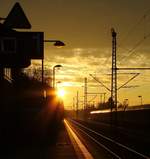 Schleswig Bahnhof gestern morgen um 08.34h, pünktlich verlässt der SH Express nach Hamburg Schleswig Richtung Hamburg.