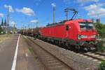 Am 16 Mai 2025 findet DB 193 330 samt Kesselwagenzug sichselbst zurck in Kln Messe/Deutz.