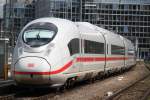 407 017-2 stand am 28.08.2014 abgestellt im Hbf Mnchen