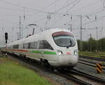 411 577-0(ICE-T Rathenow)als ICE 1671 von Ostseebad Binz nach Karlsruhe Hbf bei der Einfahrt im Rostocker Hbf.07.10.2023