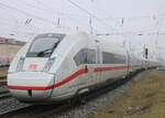 812 531 als ICE 208(Köln-Binz)bei der Ausfahrt im Rostocker Hbf. 21.02.2025