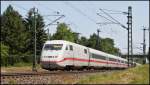 402 006 und 402 029 als ICE in Richtung Dortmund am 04.06.11 in Nordbgge