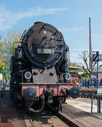   Die  Bergkönigin   95 0028-1, ex DR 95 028, am 30.04.2017 auf der Drehschiebe im DGEG Eisenbahnmuseum Bochum-Dahlhausen.