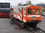 OC/Travys/B.M.K.: Von der Schweiz in die Märkische Schweiz. 
Der OC Triebwagen BDe 4/4 13 mit Baujahr 1920, der viele Jahre auf der westschweizer Bahnlinie zwischen Orbe und Chavornay hin und her pendelte, wird nun von der Museumsbahn Buckower Kleinbahn übernommen. Nach der Ausrangierung bei Travys bereicherte die Nummer 13 einige Jahre die interessante Fahrzeugsammlung des Bahn Museums Kerzers das per 31. März 2017 aufgelöst wird.  Am 21. Februar 2017 wurde der OC BDe 4/4 13 in Kallnach auf einen polnischen Lastenzug verladen und für die lange Reise in Richtung Berlin fit gemacht. Unterstützt wurde dieses Projekt durch das SWS Museum Schlieren. 
Grosses Glück brachte diesem seltenen Triebwagen mit der Betriebsnummer 13, ausgerüstet für den Betrieb mit Gleichstrom 700 V, die Unglückszahl 13.
Neben diesem Triebwagen finden noch weitere Fahrzeuge des B.M.K. den Weg nach Deutschland und in die Tschechei, wo sie von der drohenden Verschrottung gerettet werden.
Foto: Walter Ruetsch 




