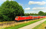 146 222-5 zieht den RE50 RE4858 München - Regensburg - Nürnberg bei Pölling.