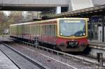 481 316-8 der S-Bahn Berlin als S7 nach Ahrensfelde in Potsdam Hbf.