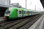 S-Bahn Rhein-Ruhr 422 030 steht abgestellt in Essen Hbf, 29 Dezember 2018.