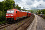 Die 152 085-7 (91 80 6152 085-7 D-DB) der DB Cargo AG fährt am 16 Juli 2025, mit einem langen Autotransportzug (Wagen der Gattung Laaers 506 o.ä.) beladen mit Autos der bekannten Ingolstädter Automarke), durch Kirchen (Sieg) in Richtung Köln. Nochmals einen lieben Gruß an den netten Lokführer zurück.

Die Lok wurde 1999 bei Krauss Maffei (heute Siemens) in München-Allach unter der Fabriknummer 20212 gebaut.

Heute war meine Ausbeute an der Siegstrecke sehr erfolgreich, in nicht einmal 1,5 Stunden konnte ich 11 Güterzüge ablichten, zudem grüßten mich alle Lokführer recht freundlich. Das ist an der Siegstrecke sehr viel, es gab wohl Probleme auf den Rheinstecken, sowie die Streckensperrung der Ruhr-Sieg-Strecke.