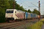 Number of the beast, nur nicht von Iron Maiden, sonder von Lokomotion alias 185 666 mit einem mir unbekannten zweiten Traxx2 am Haken und einem Klv in Th�ngersheim. 7.6.2026