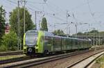 Aus Wrist kommend trifft der Nordbahn-Flirt 3 ET 6.04 am 09.07.2023 in Elmshorn ein