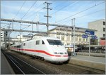 Ein DB ICE mit dem führenden Triebkopf 401 583-0 bei der Durchfahrt in Aarau.