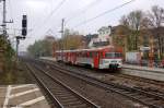 VT 2.33 der AKN als A3 (AKN 4451) von Elmshorn nach Ulzburg Sd in Elmshorn. 08.11.2011