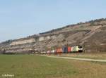 ES64 F4 202 zieht ein Containerzug nach Süden bei Thüngersheim. 16.03.17