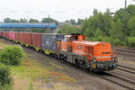 LOCON 321 mit einen Containerzug am Haken. Tostedt, 29.06.2023