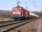 603 und 143 257-4 (ex Cottbuser)ziehen bei Sengenthal ein Zementzug nach Regensburg.