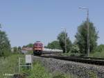 MEG 315 und 318 mit Zementzug bei Einfahrt in Wiesau am 05.06.10