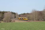 1648 204/704 zieht bei Oberteich als OPB79 735 Marktredwitz - Regensburg durch die Kurve.