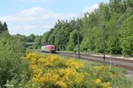 Nach dem Abstellen des Containerzuges in Wiesau fuhren 270082 alias 223 103 der OHE und 193 831  Christian Doppler  der SETG weiter nach Regensburg und durchfuhren dabei Reuth bei Erbendorf.