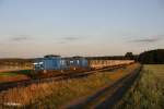 204 033-9 und 204 031-1 ziehen ein langen leeren Holzwagenzug vom ATW Wiesau gen Vogtland bei Oberteich.