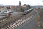 204 237-2 und 204 044-6 mit einem Kesselzug nach hauer Weiden bei der durchfahrt in Wiesau.