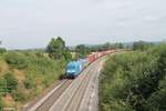 253 015 und 186 026 mit umgeleiteten Containerzug bei Thölau in Richtung Hof 28.07.19