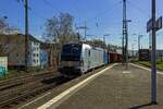 Am 05.04.23 war die 6193 104 von Railpool noch fast brandneu.