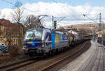 Die für die Rurtalbahn Cargo GmbH fahrende Vectron 193 824-0   Düren  (91 80 6193 824-0 D-Rpool) der Railpool GmbH (München), fährt am 19.03.2021 mit einem Kesselwagenzug durch den