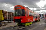 Auch Schmalspurfahrzeuge werden auf der Innotrans ausgestellt: Ein von Stadler gelieferter  Worbla , offiziell Be 4/10 der Regionalverkehr Bern-Solothurn erreichte auf LocoBuggies das Berliner