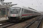 IC-Steuerwagen(Bpmbdzf)als IC 2212 von Koblenz Hbf nach Ostseebad Binz kurz vor der Ausfahrt im Rostocker Hbf.24.01.2016