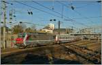 Die SNCF BB 26160 verlsst mit dem IC  Vauban  Zrich - Bruxelles Mulhouse.