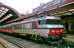 SNCF Nez-cassé 15031 ist met der EC MOZART (Paris Est--Wien West) am 29 Juli 1999 in Strasbourg Central eingeahren.