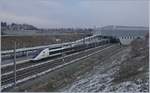 Ein SNCF InOui TGV Euroduplex beim Halt in Belfort Montbliard TGV.