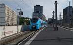 Der SNCF Coradia Polyvalent régional tricourant Z 31541M ist als Léman Express in Lancy-Pont Rouge in Richtung Annemasse unterwegs.

28. Juni 2021