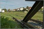 Hier am Prellbock in Delle endet (vorerst) die Welt der Eisenbahn und man kann sich kaum vorstellen, dass hier bald wieder Züge fahren werden... 

18. Okt. 2012 