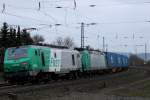 437 023 und 185 517 mit Blauerwand am 05.04.12 bei Fulda  