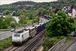 E37 511  Akiem  mit einem Rhrenzug in Richtung Sden am 10.05.13 in Linz am Rhein