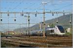 Da es wohl in Bern an einem geeigneten Abstellplatz fehlt, verbringt der TGV Paris -Bern Paris die Nacht im Rangierbahnhof von Biel.

Der TGV Lyria 4411 wartet am 24. April 2019 auf die Fahrt nach Bern. 

