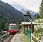 La Joux, eine kleine Haltestelle mit Bedarfshalt, welcher beim TER 18910 von Vallorcine nach Saint Gervais les Bains le Fayet nicht in Anspruch genommen wird.