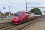 Wegen Bauarbeiten an die Neubaustrecke Bruxelles-Midi<=>Antoign wurden die EuroStar (ex-Thalys) Zge zwischen Bruxelles-Midi und Paris Nord ber die alte Strecke Bruxelles--MOns---St.Quentin--Paris umgeleitet. Am 17 Augustus 2024 durchfahrt der umgeleiteter 4307 Saint-Ghislain. 