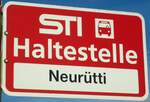 (136'820) - STI-Haltestellenschild - Uebeschi, Neurtti - am 22. November 2011