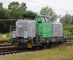 650 302-6 mit Zulassung für PL, D und CZ am 27.06.2025 beim Rangieren im Rostocker Hbf.