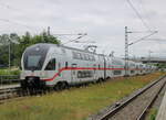 IC 2170(Chemnitz-Warnemünde)bei der Durchfahrt am 22.06.2024 in Warnemünde-Werft