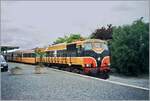 Die CIE (Iarnród Éireann) Diesellok CC 087 mit dem IC von Dublin nach Rosslare hat die Wexfort Station / Stásiún Loch Gorman erreicht.