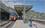 Ein FS Trenitalia ETR 104 wartet in Taormina Giardini auf die Weiterfahrt als Regionalzug 12973 nach Catania Centrale. 

11. M�rz 2026
