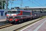 Railogix (ein Captrain-Tchter) 1619 steht am 10 Juli 2016 in Rotterdam Centraal.