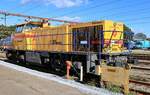 Strukton Rail 303008 oder 2275 308-9 (Fabriknr 5001724 Baujahr 2008 EBA 01 C12 K030) mit dem Namen  Danique  abgestellt in der Nordabstellung am Bhf Pattburg/DK 03.10.2024