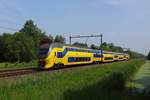 NS 9570 passiert Dordrecht-Bezuydendijk am 18 Mai 2019.